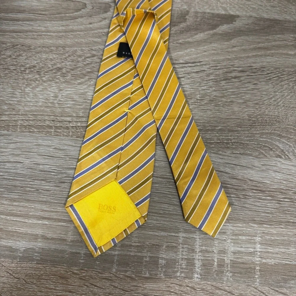 Hugo Boss Mens Silk Tie Yellow Blue Brown Striped Made in Italy Necktie